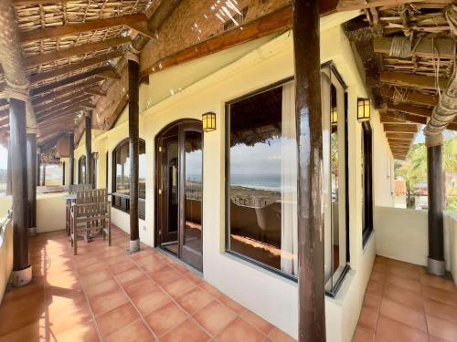 Puerto Nuevo Surf Villa del Cielo 2BR with pool