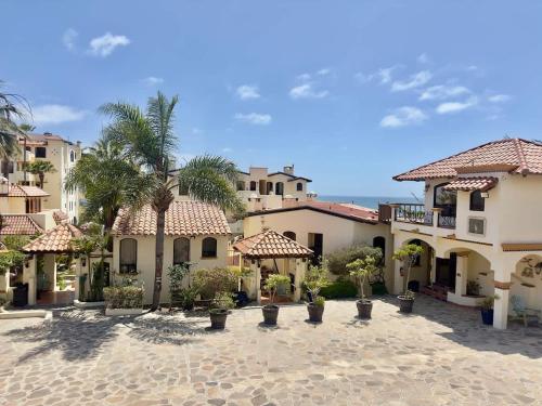 Puerto Nuevo Surf Villa del Cielo 2BR with pool in Puerto Nuevo