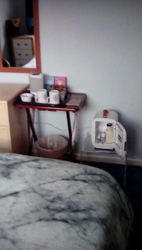 Bed & Breakfast Only - not 24 hour lodging - Truro, Cornwall - free parking, Truro (foto 8)