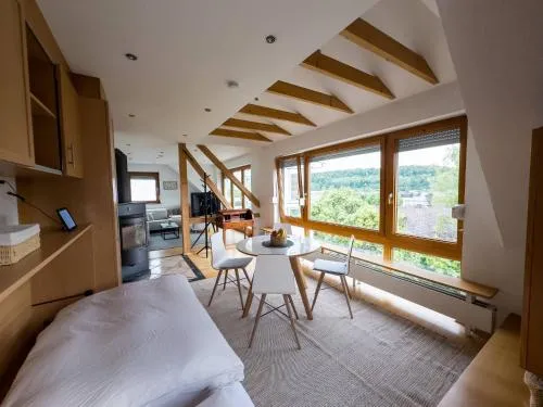 Glass Front Apartment With Valley View B17 in Heidenheim, Deutschland