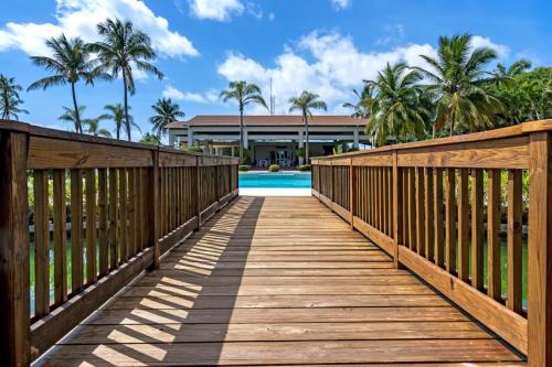 Villa Gem Tropical Charm Prime Location in เบกา อัลตา