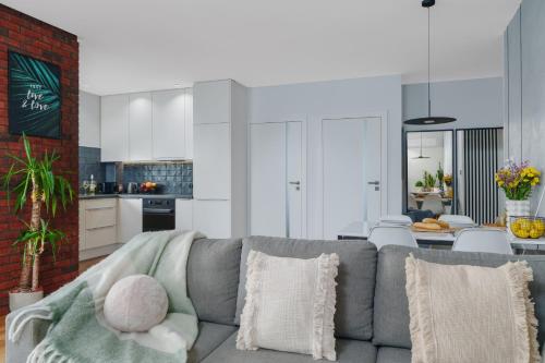 Apartament Green Plant - 1 lub 2 oddzielne sypialnie, taras 30m2, garaż podziemny, FV vat, Targi, klima, dostęp 24h