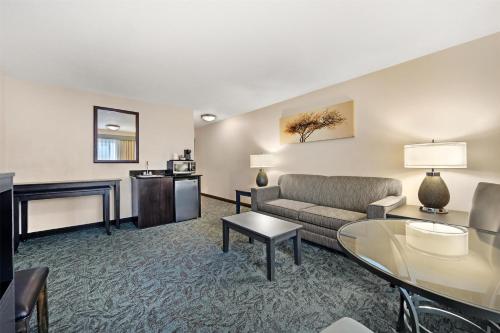 Best Western Plus City Center - image 9