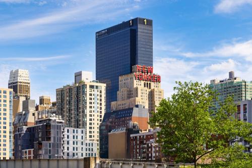 New Yorker by Lotte Hotels