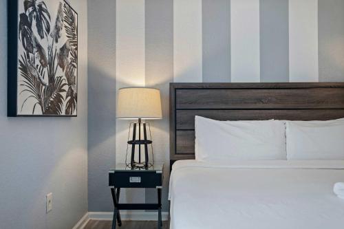 Princesses and Blasters 2600 - image 6