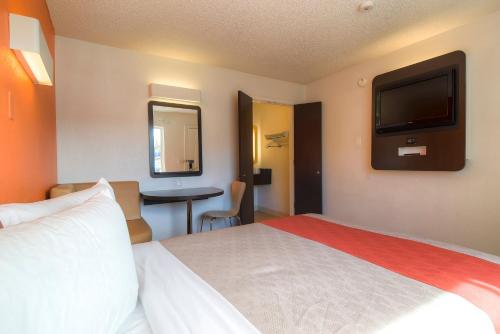 Tropicana Stays By Townhouse