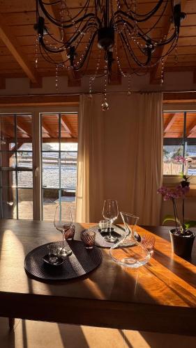 EifelChalet Niederehe in Uxheim