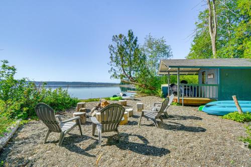 Oyster Haven: Private Oyster Beach w/Kayaks in Hoodsport (WA)