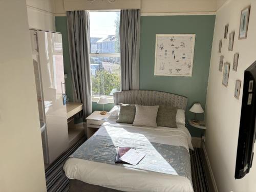 74 Belgravia - image 6