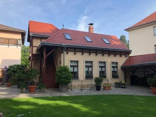 6 Pers- Haus im Grünen-ruhig-Terrasse-schnell in der Dresdner Altstadt in Dresden, Deutschland