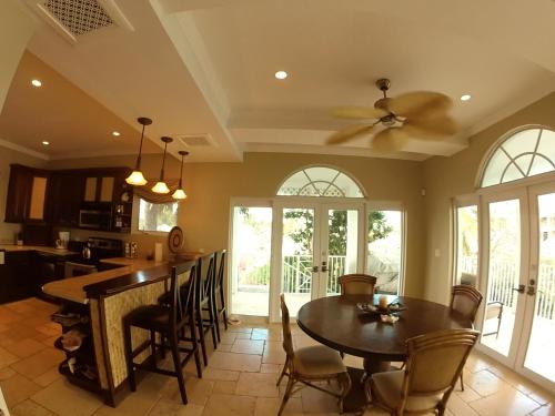 February Point Resort BB1