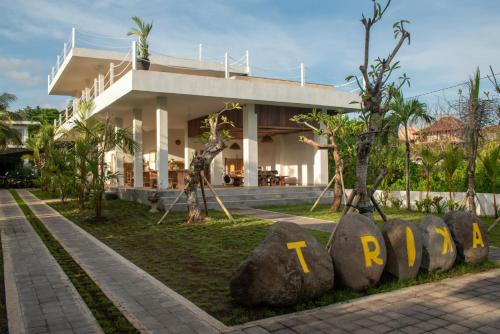 Exterior view, Trika Surfcamp Bali in Negara