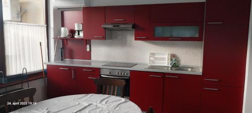 Two-Bedroom Apartment (4 Adults)
