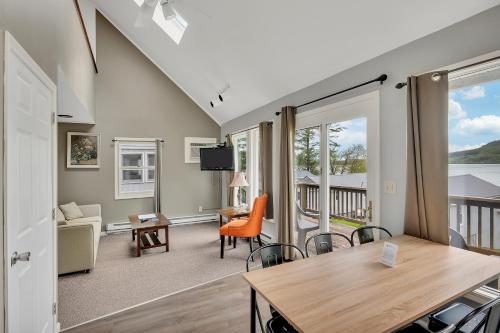 Bayside Inn & Marina - Two Bedroom House 26