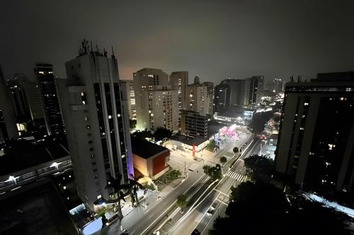 UNU Loft Ibirapuera: piscina, academia, vista cinematográfica., São Paulo (fotografie 7)