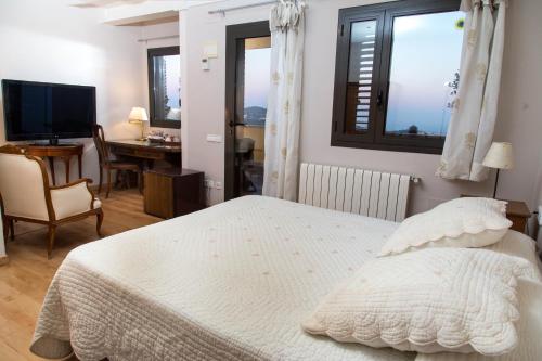Double Room with View image 6
