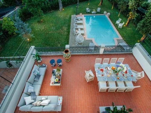 Villa in Lucca near Historic Walls