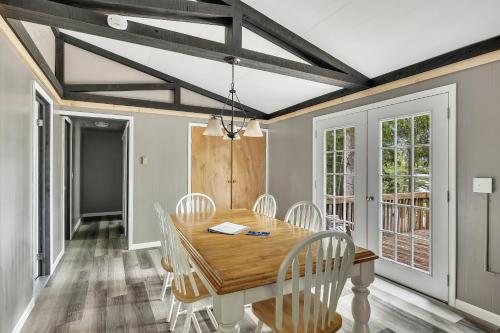 Bayside Inn & Marina - Two Bedroom House 26 - 편의 시설/서비스