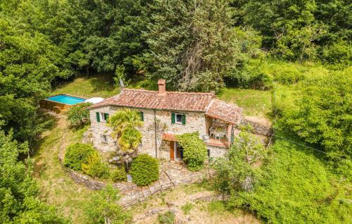Awesome Home In Castelnuovo Val Di Cec gîte à louer Castelnuovo di Val di Cecina