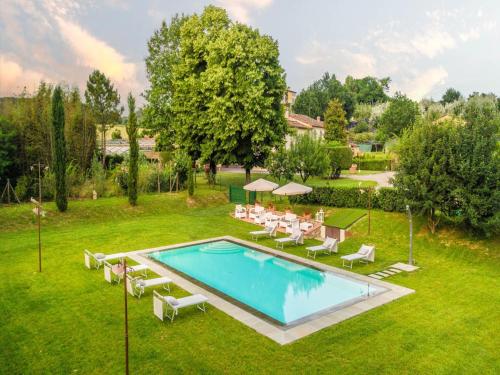 Villa in Tuscany near Montecarlo Wine Cellars