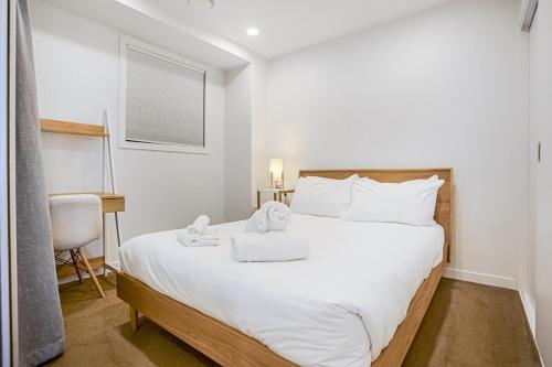 2-Bedroom Apartment Located Opposite UP Education, Окленд (фото 8)
