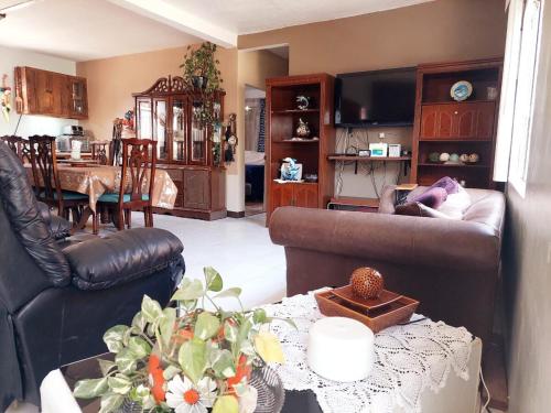 Casa 4 Seasons in Playas de Chapultepec