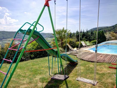 Gite paisible a Valfleury avec vue imprenable - FR-1-496-99 in Other
