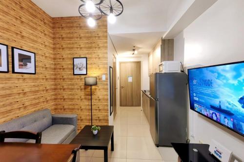 1BR Condotel with Balcony at FAME Residences #FM05-1, Manila