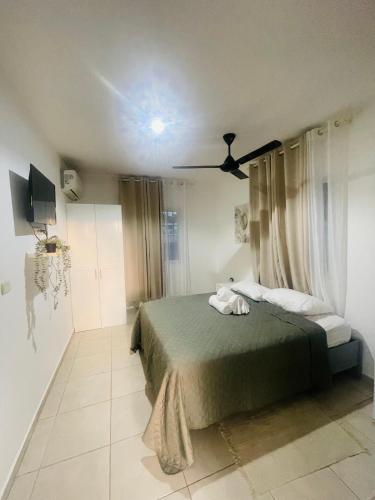1 double bed