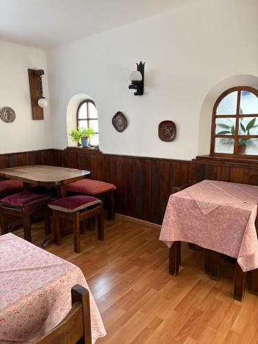 Hostería El Ñire - image 3