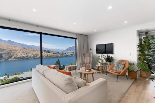 Quintessential Queenstown - image 14