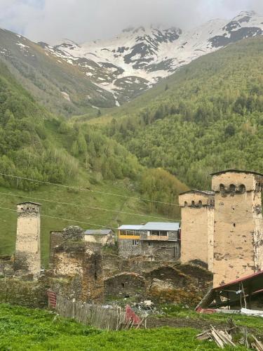 Babi & Tata's House, Ushguli (foto 8)