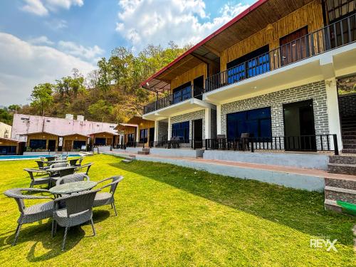 A szálláshely kívülről, Euphoric Tiger Resort in Sinduri