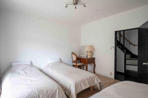 Beach & Stay 鎌倉長谷 暮らすように泊まる 長谷駅すぐ 海近の個室ゲストハウス, Kamakura (foto 6)
