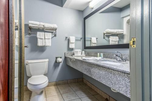 Quality Suites Maumelle - Little Rock NW in Maumelle, USA