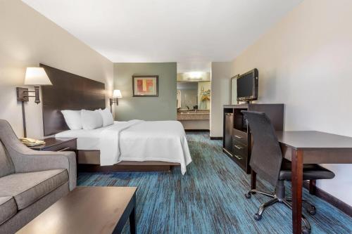 Quality Inn Mount Airy Mayberry - image 37