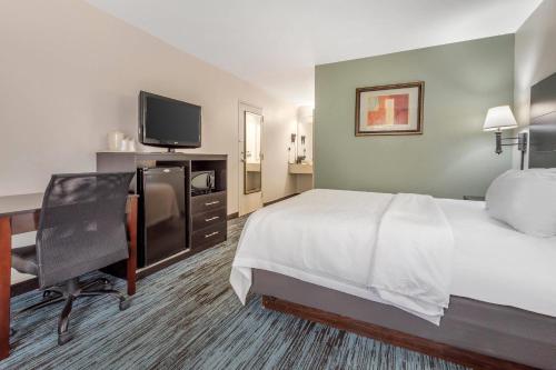 Quality Inn Mount Airy Mayberry - image 21