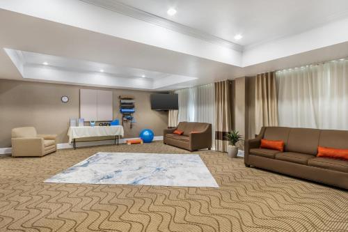 Faciliteter, Comfort Suites Myrtle Beach Central near Ripken Baseball