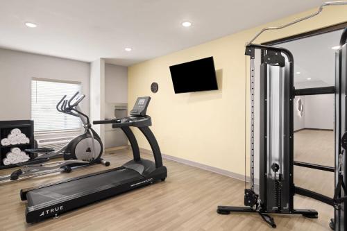 ECHO Suites Extended Stay by Wyndham in Indianapolis, USA