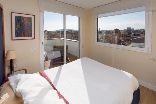 Gaudi Views Apartment - image 14