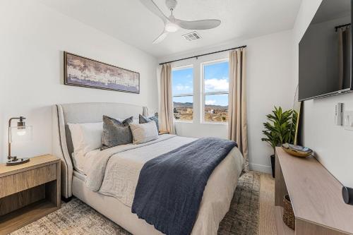 Azure Sands condo in 布盧明頓山區