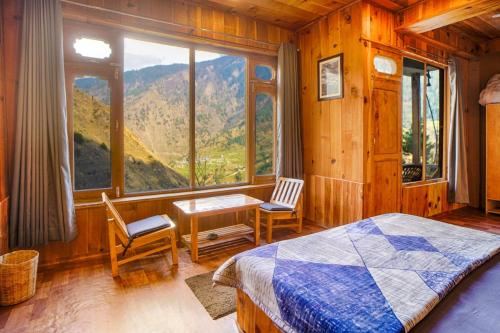 Apple Blush Retreat - Tirthan Valley in Gushaini