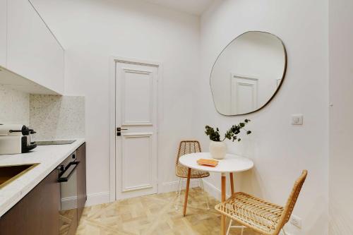 Elegant studio - 2P - Auteuil Bois de Boulogne - image 4
