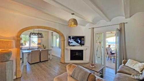 Létesítmények, Casa Esmick in La Pedrera
