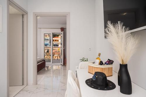 Dioni, Central Luxury Apartment, Samos (Samo) (foto 6)