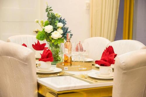 The Royal Club Hotel and Resorts