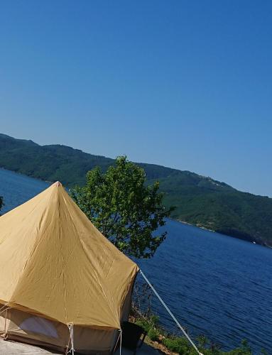 Skats, Lakeview Glamping in Glavatartsi