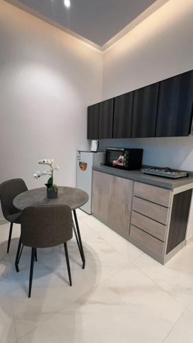 Elegant Residence near King Khalid International Airport