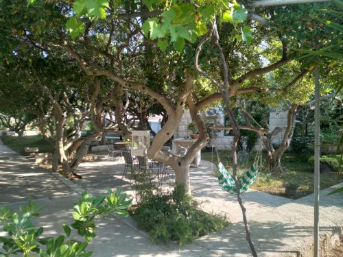 Apartment in Sumartin 