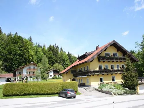 Scenic Apartment in Krispl Salzburg with Swimming Pool in Krispl, Österreich